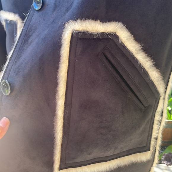 Dennis Basso | Reversible Faux Leather/ Fur Coat - Picture 6 of 9